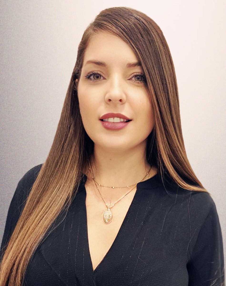 Diana Ledea, Sales Associate at Waterfront Realty Group, Inc.
